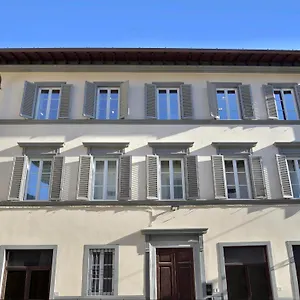 Drago D' Oro Apartment