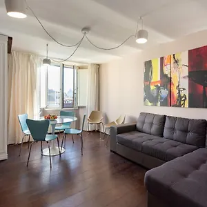 Roommo Fortezza Apartment