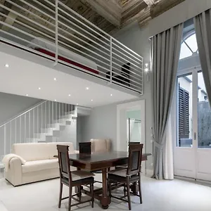 Servi Apartment